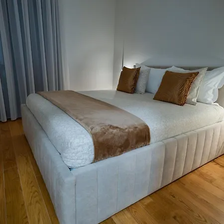 Nox Modern Jacuzzi&terrace - Near Znjan Apartment *
